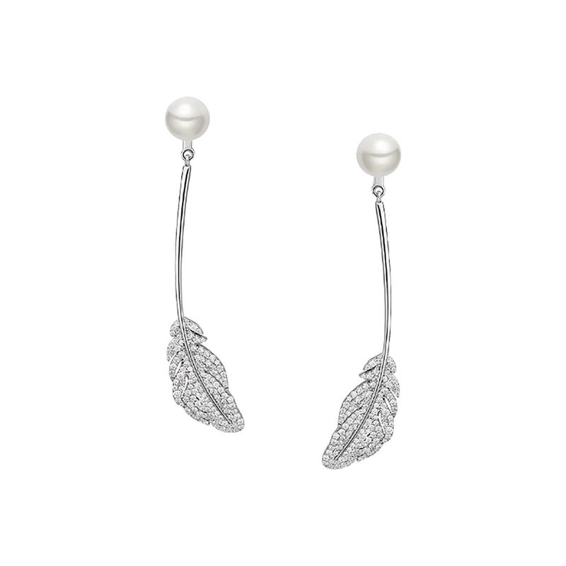 Adalhild White Pearl Feather Earrings