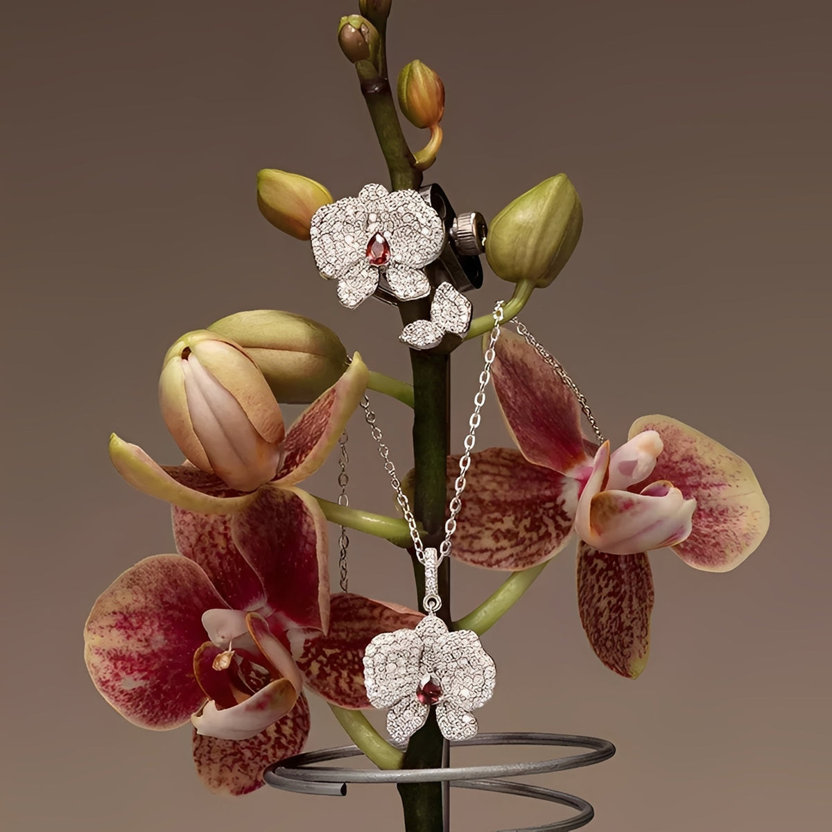 Adélie Red Floral Open Ring