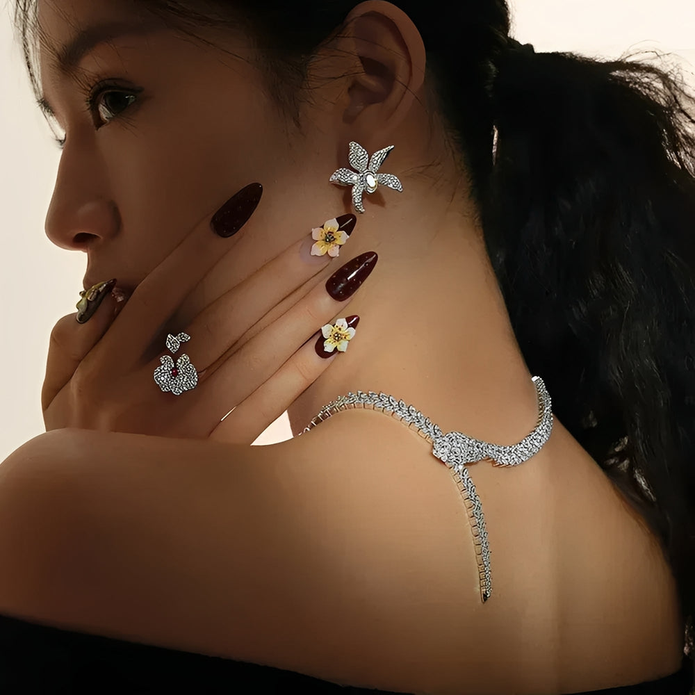 Adélie Red Floral Open Ring