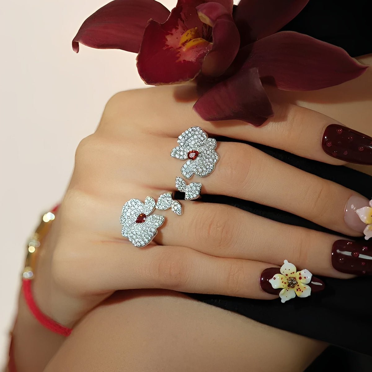 Adélie Red Floral Open Ring