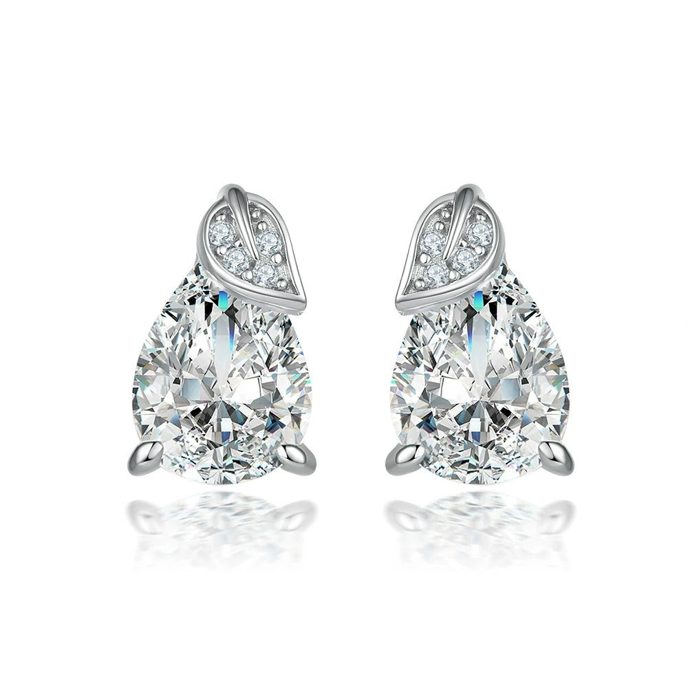 Althéa White Teardrop Stud Earrings