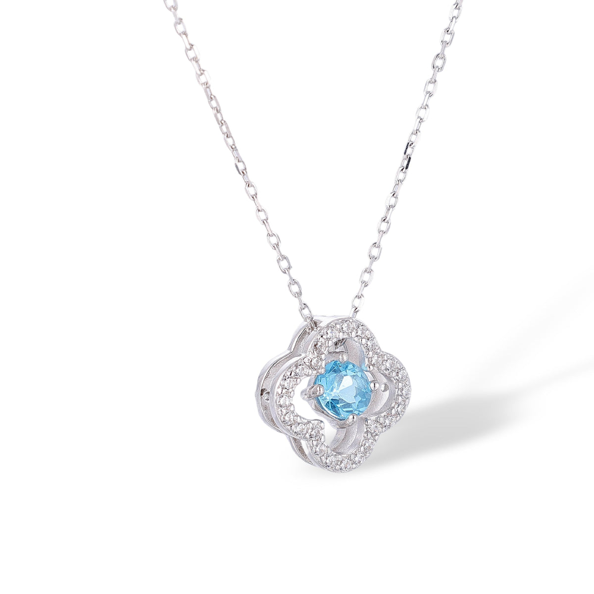 Amancia Blue Topaz Trèfle Necklace