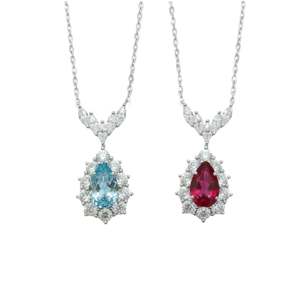 Amélianne Teardrop Necklace