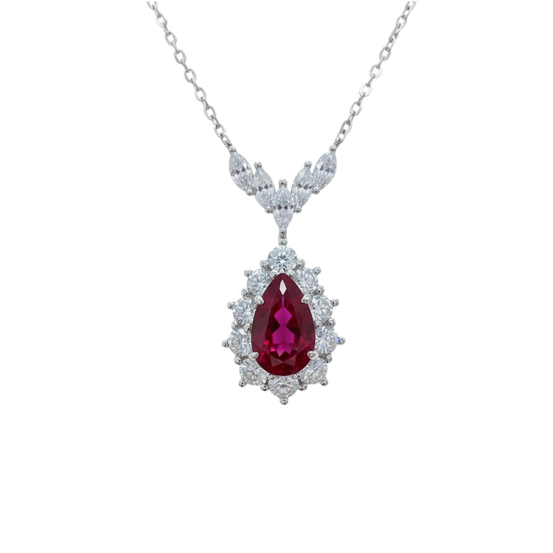 Amélianne Teardrop Necklace