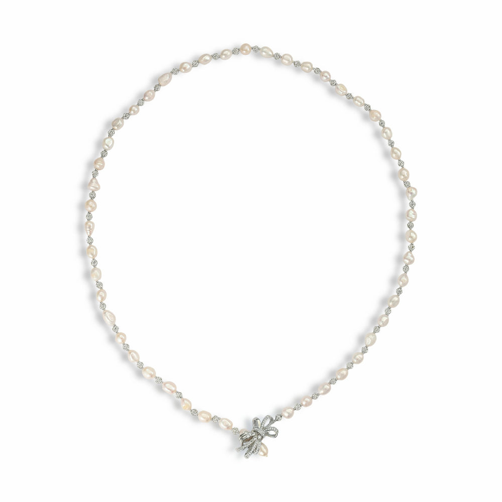 Béatitude Delicate White Pearl Sweater Necklace