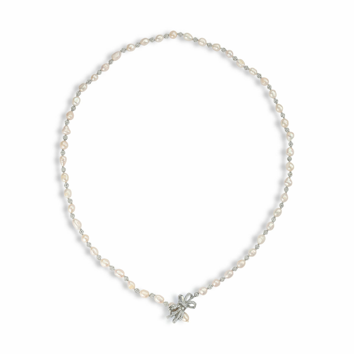 Béatitude Delicate White Pearl Sweater Necklace