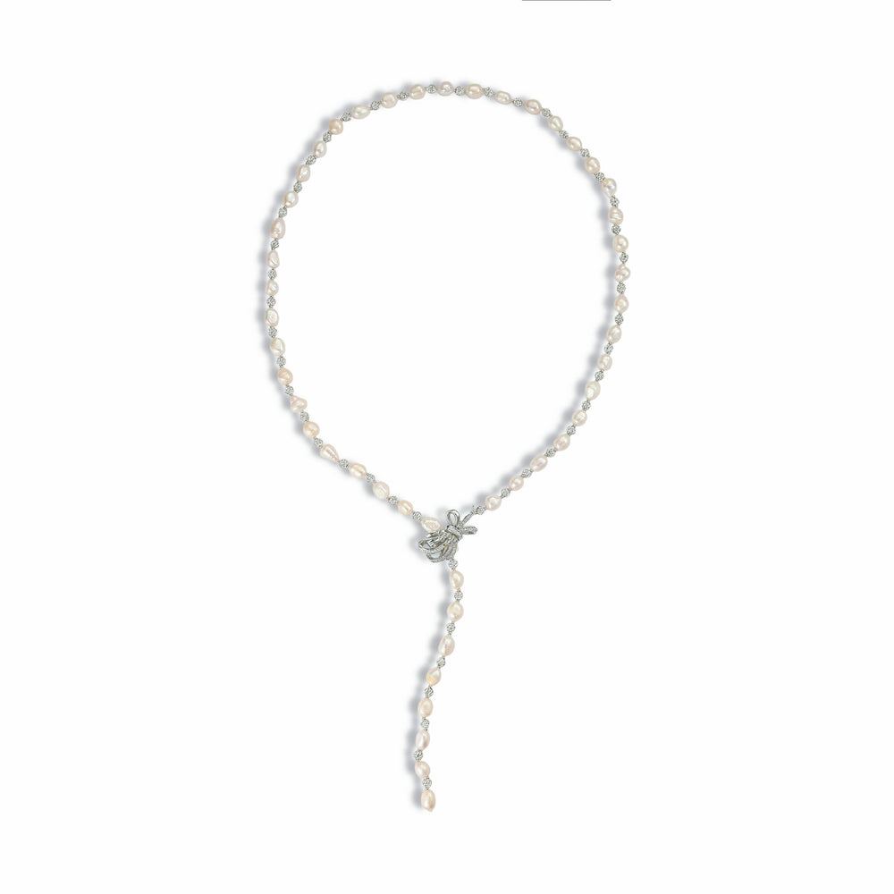 Béatitude Delicate White Pearl Sweater Necklace