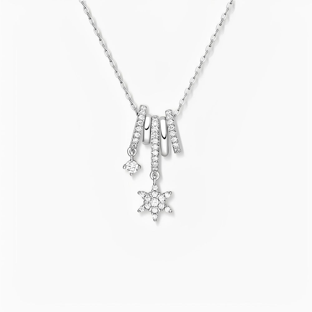 Berthilde White Snowflake Floral Necklace