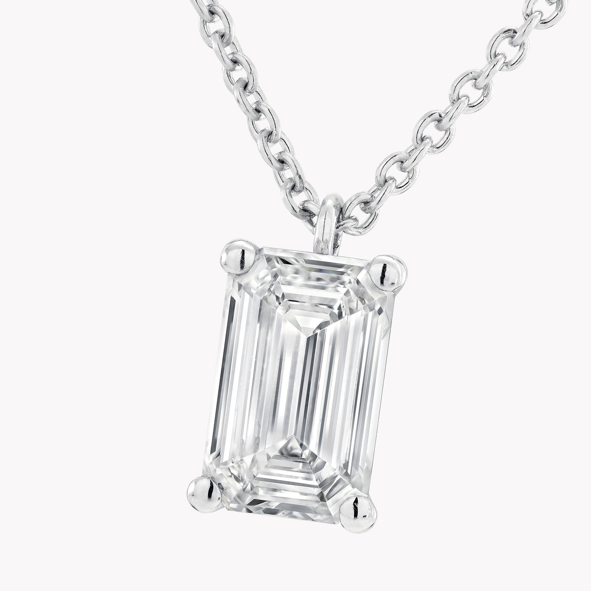 Céleste White Baguette Necklace