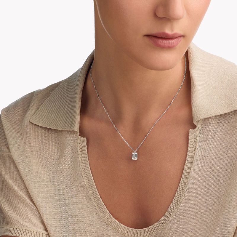 Céleste White Baguette Necklace