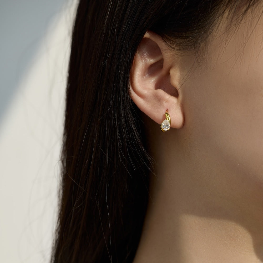 Clothilde Teardrop Moissanite Earrings