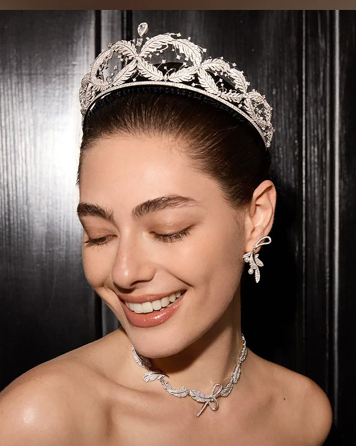Colette White Leaf Pearl Earrings