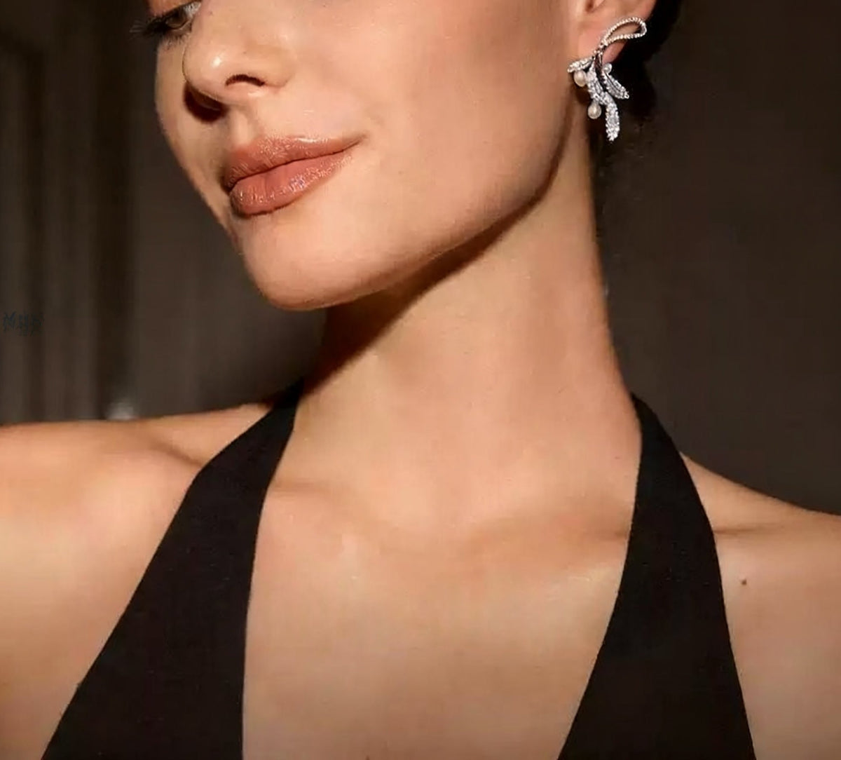 Colette White Leaf Pearl Earrings