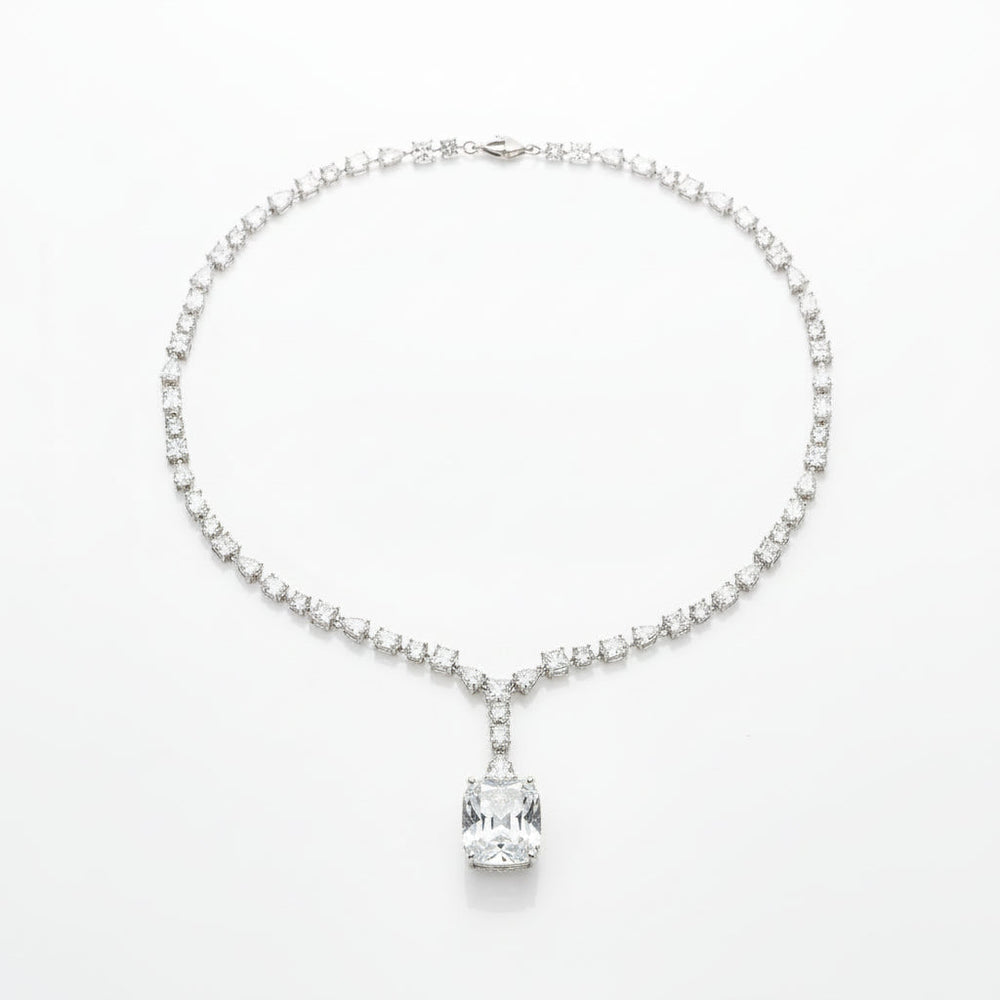 Cyrielle Cushion Necklace