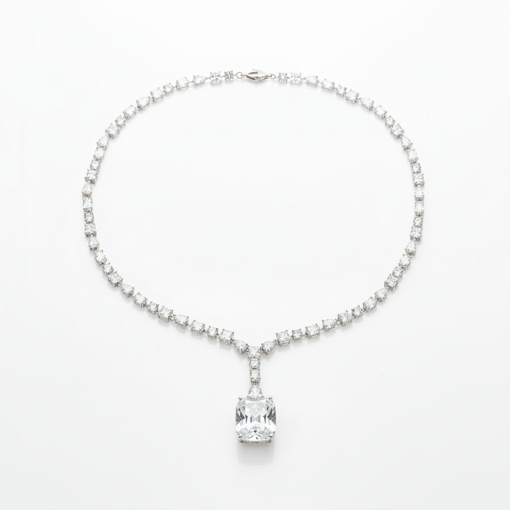 Cyrielle Cushion Necklace