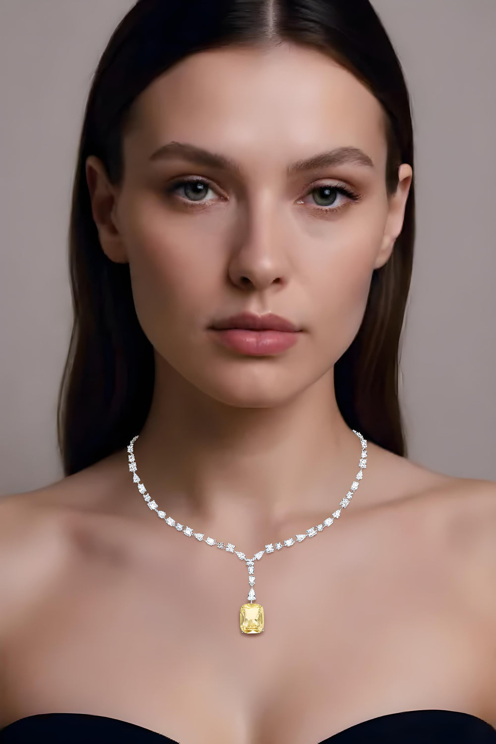 Cyrielle Cushion Necklace