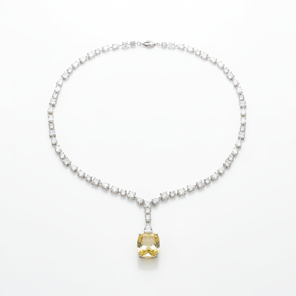 Cyrielle Cushion Necklace
