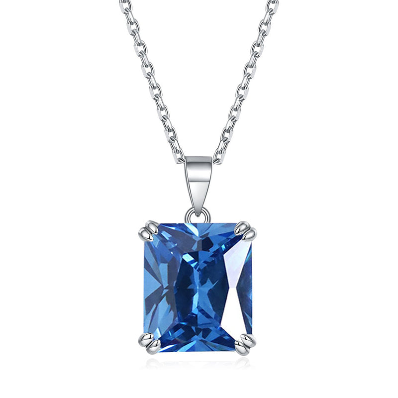 Daphnée Square Necklace