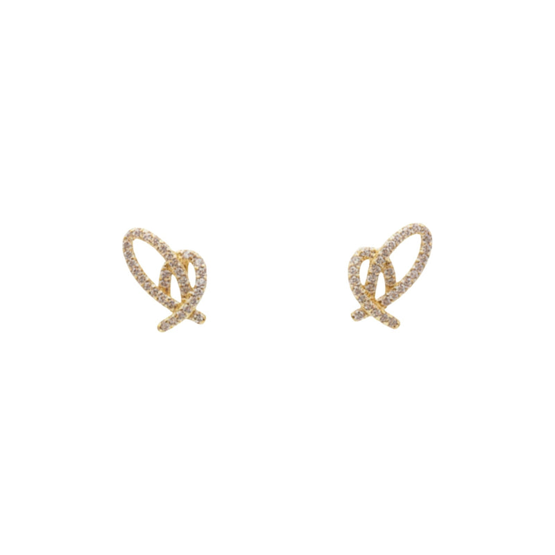 Délicat 14K Gold Heart Stud Earrings