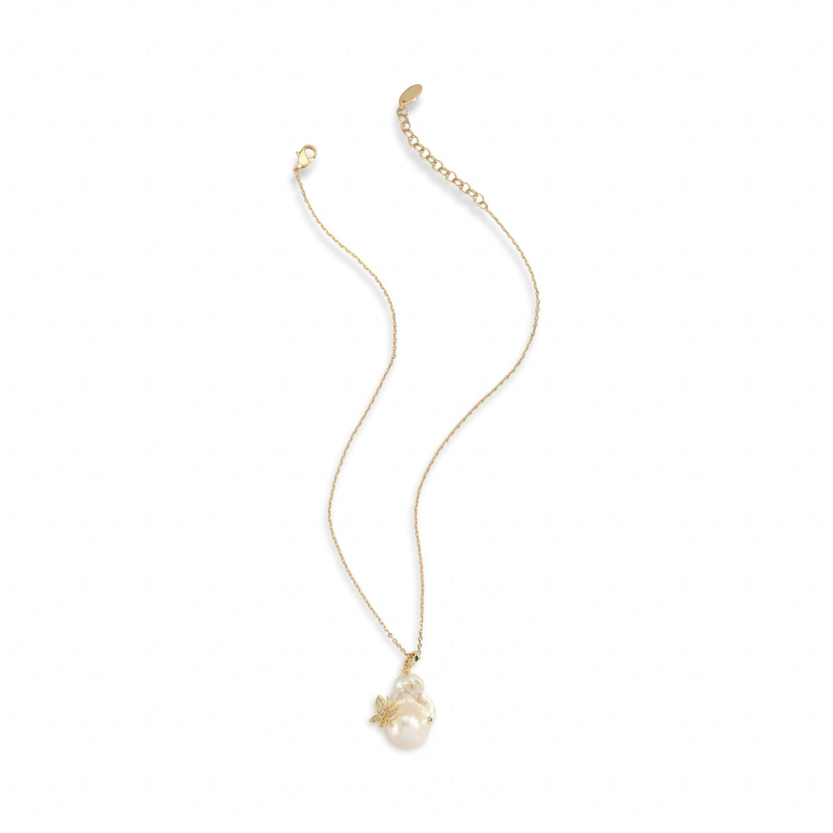 Douceur Baroque Butterfly Pearl Necklace