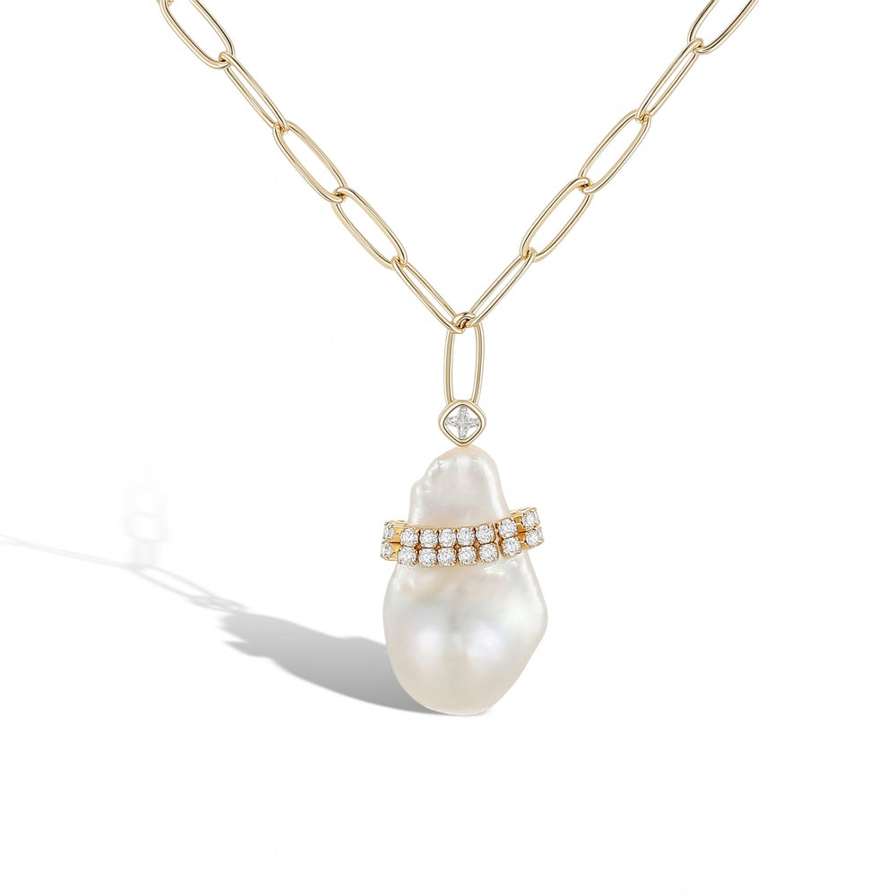 Douceur Subtle Baroque Pearl White Necklace