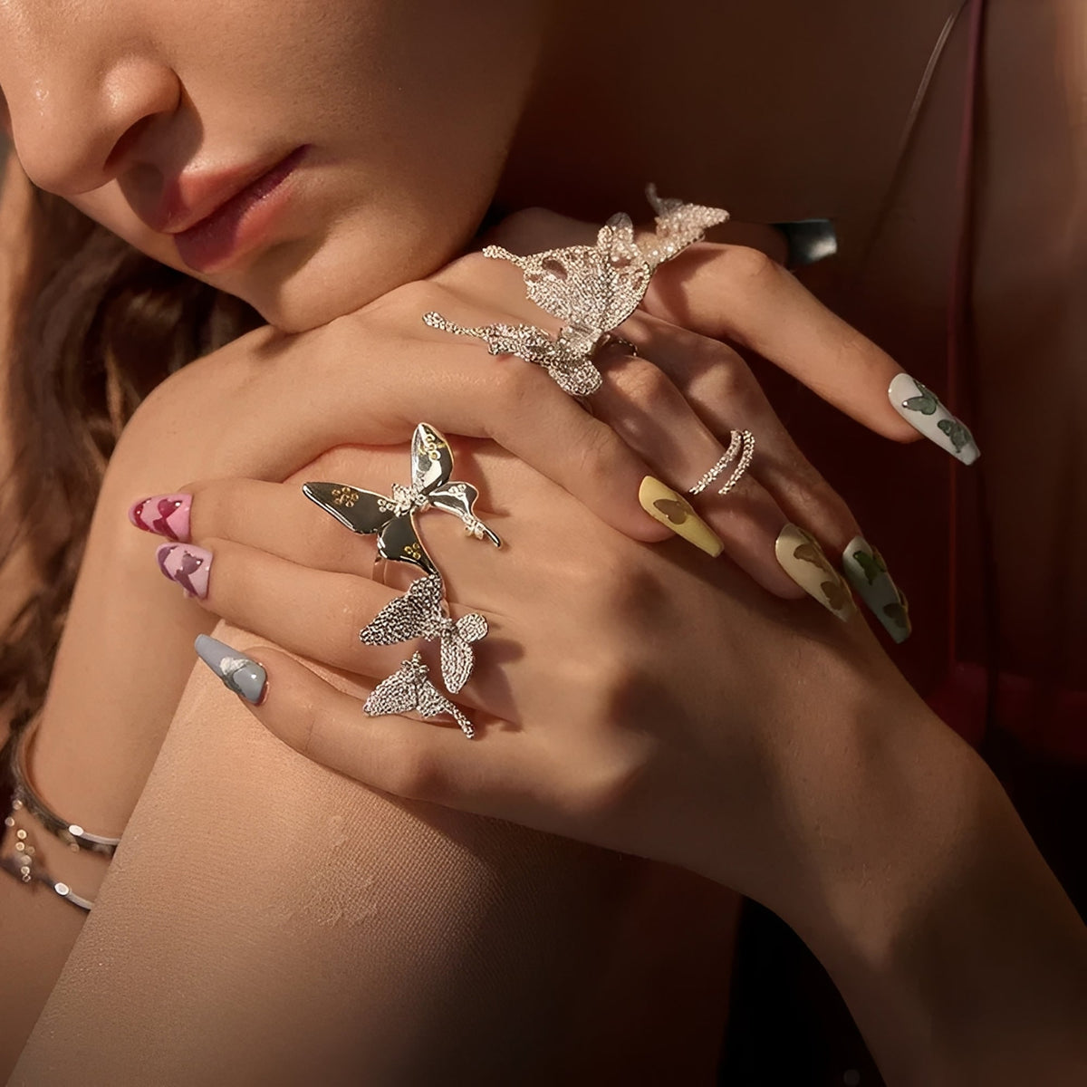 Éclatant White Butterfly Open Ring