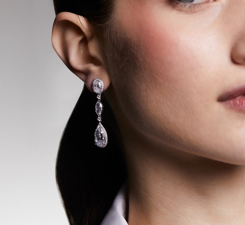 Églantine White Teardrop Drop Earrings