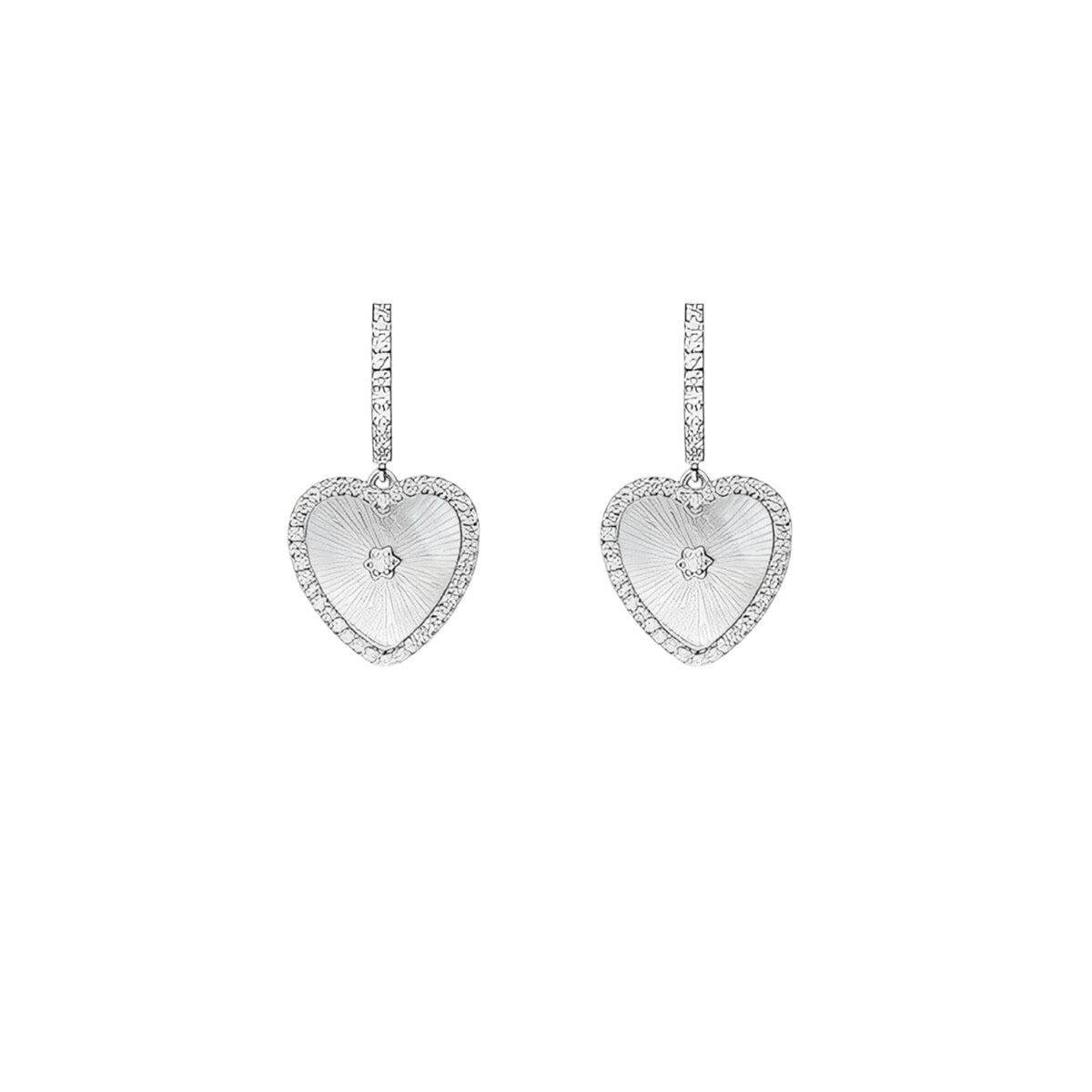 Émaillé White Shell Heart Earrings