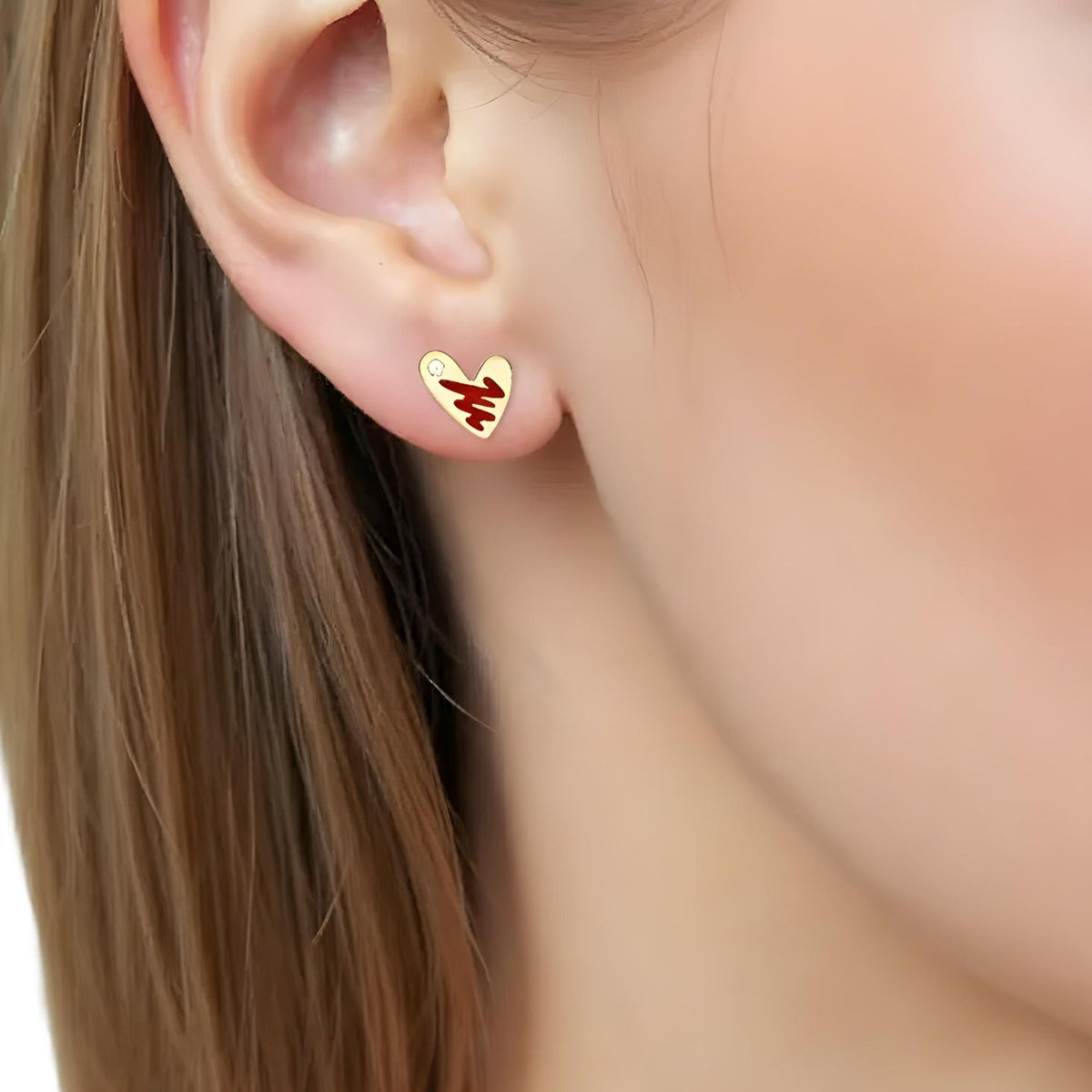 Émilie Red Heart Stud Earrings
