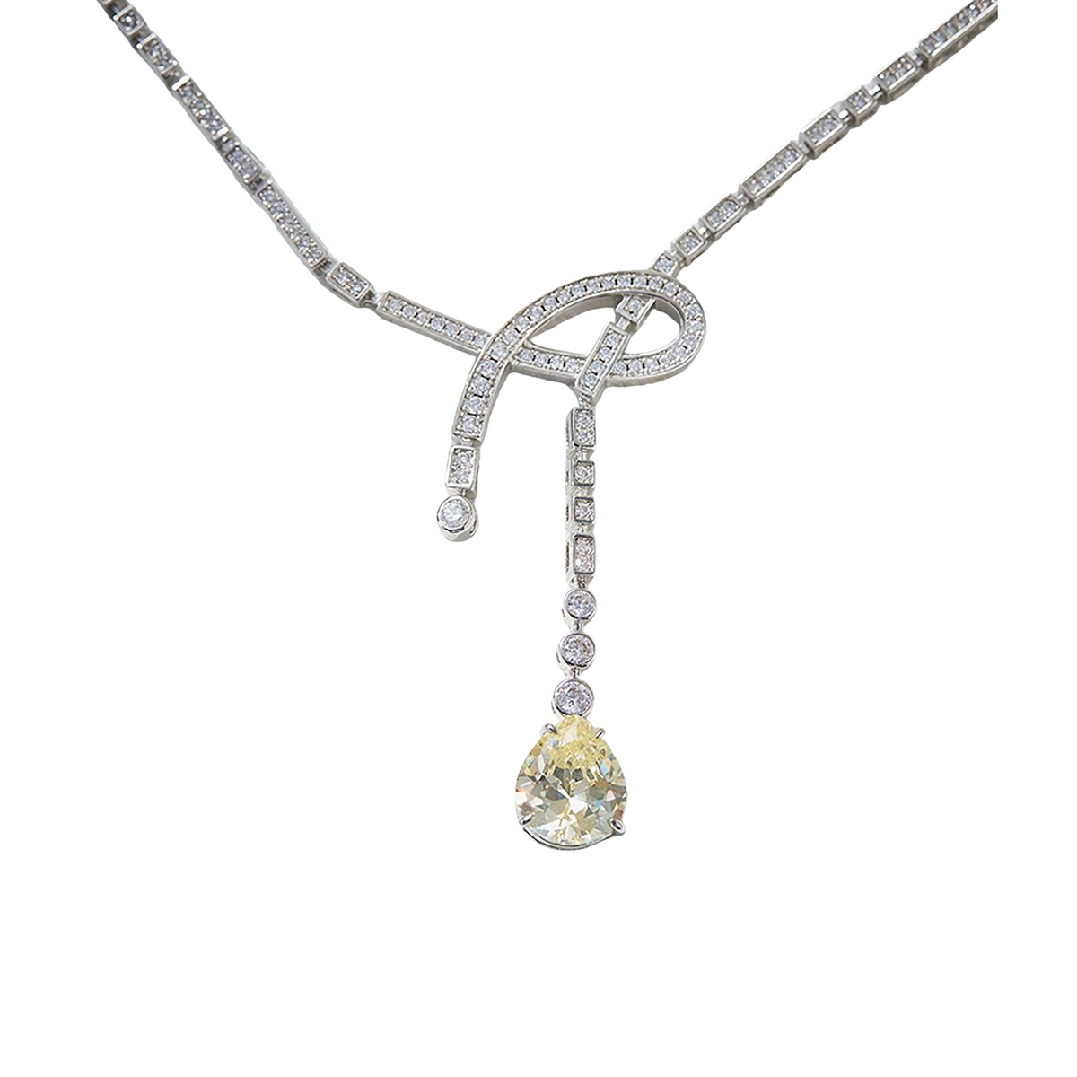 Énora Teardrop Necklace