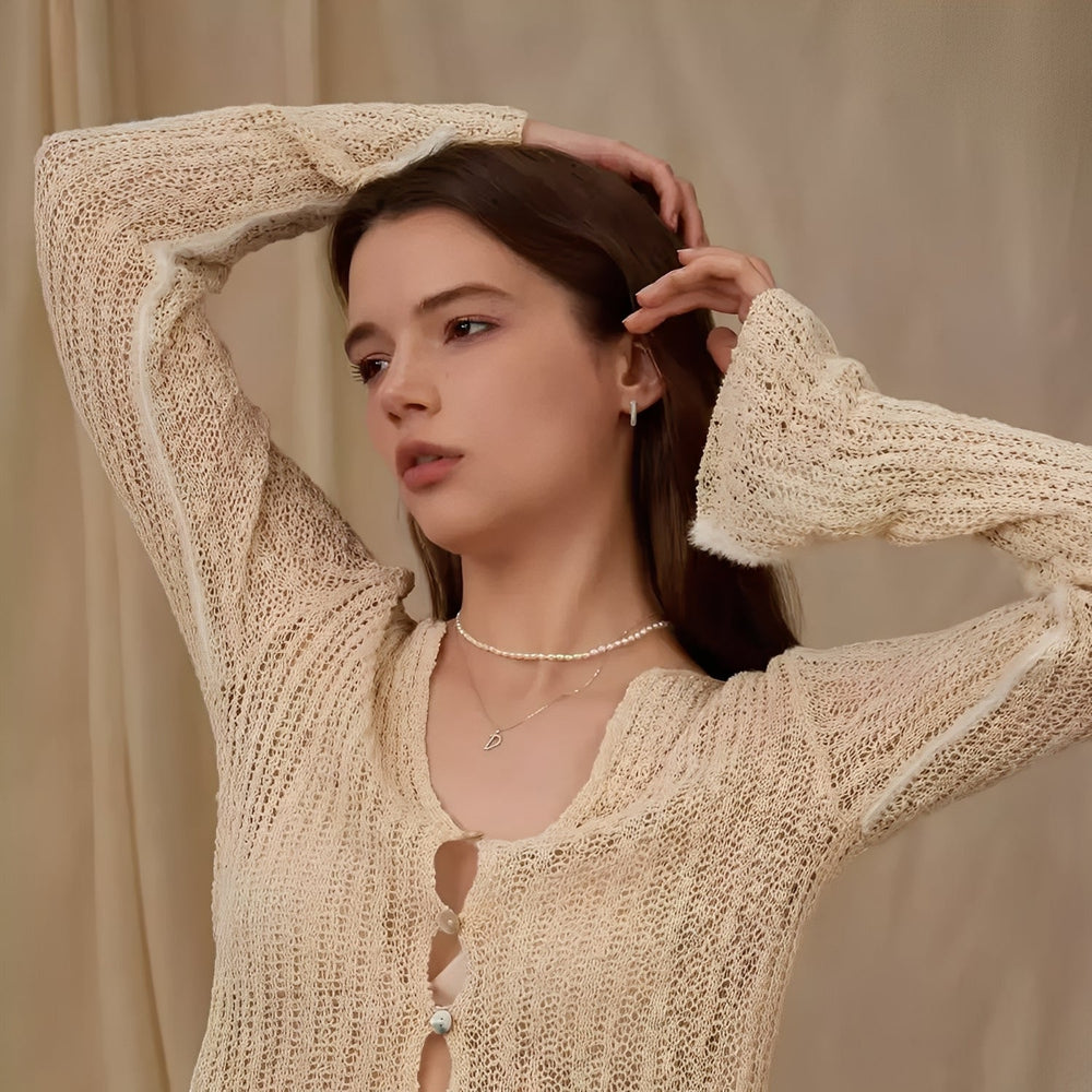 Érica White Initial Letter Necklace