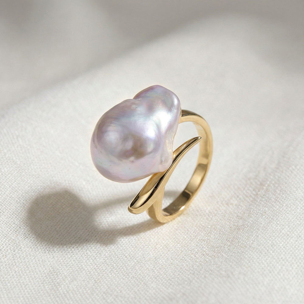 Éternité Baroque Iridescent Pearl Open Ring