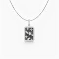 Étoilé Black Star Shell Necklace