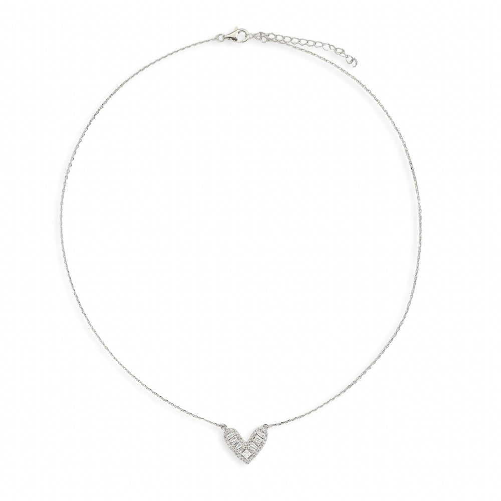 Évelyne White Heart Necklace