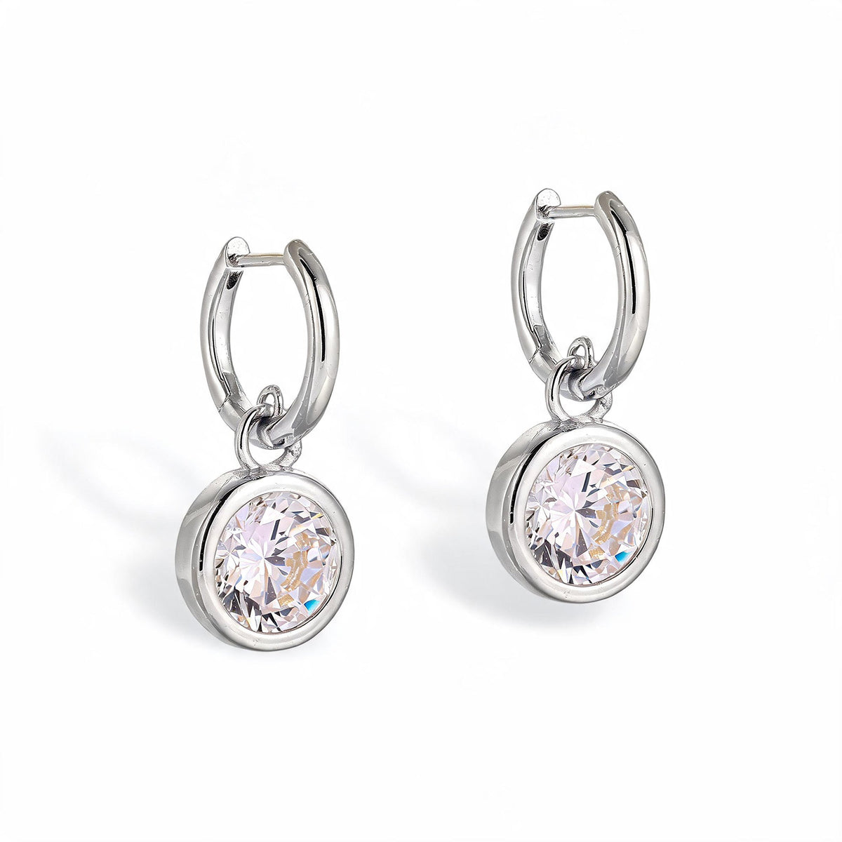 Fastrada 14K Gold Round Bezel Huggie Earrings