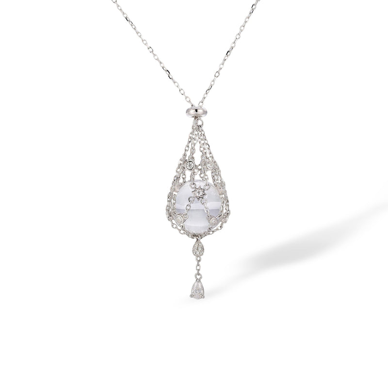 Frehild White Round Crystal Necklace