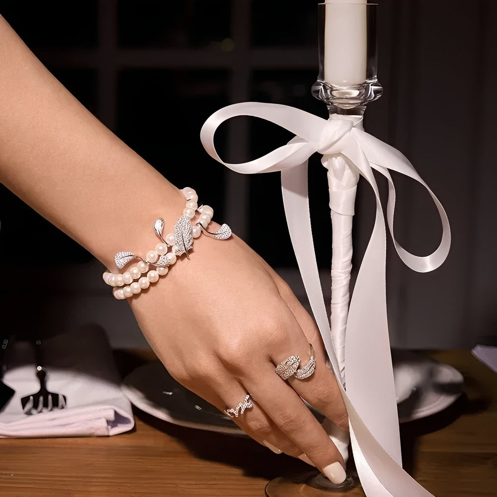 Giswind White Leaf Bracelet