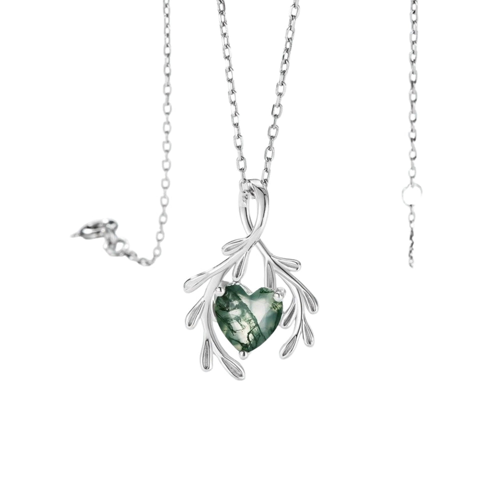 Gracia Green Moss Heart Necklace