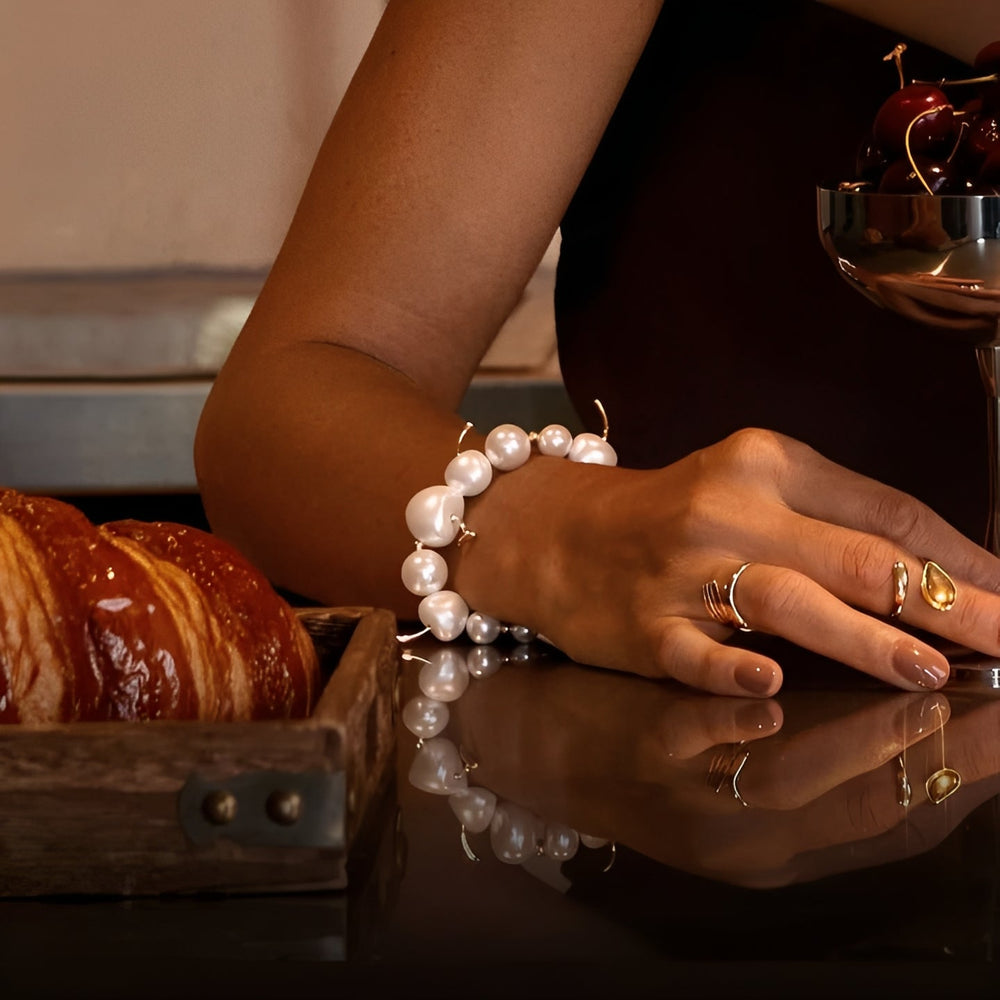 Gwenaëlle White Cherry Bracelet