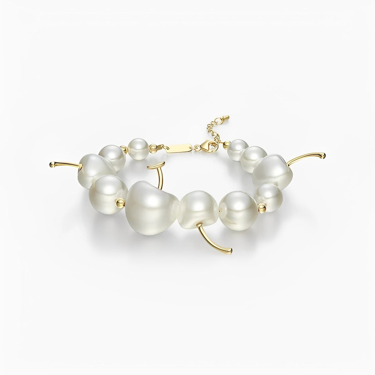 Gwenaëlle White Cherry Bracelet
