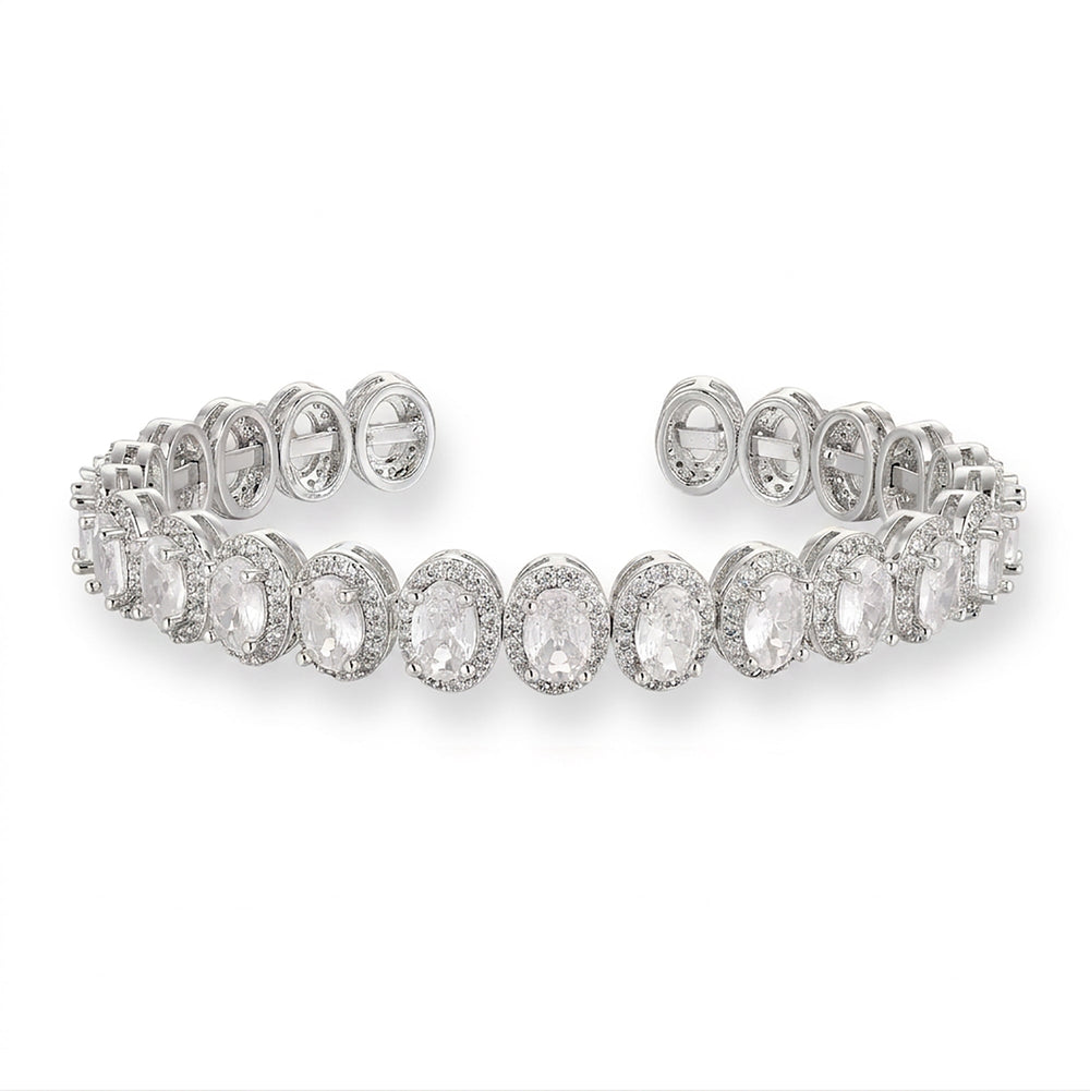 Hadrunia 14K Gold Oval Open Bangle
