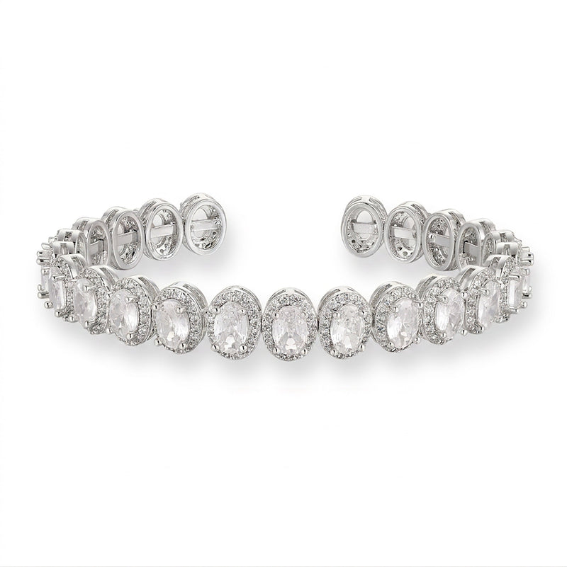 Hadrunia 14K Gold Oval Open Bangle