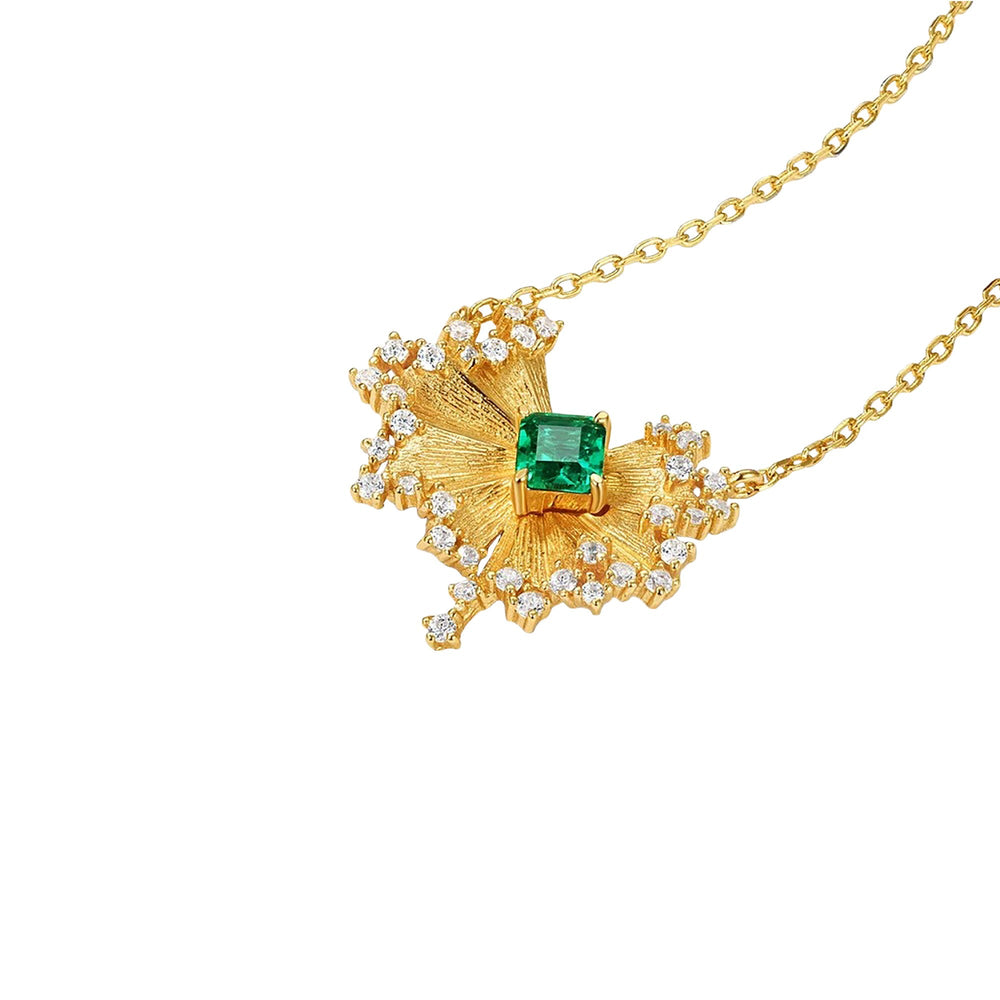 Hannelore Green Fan Necklace