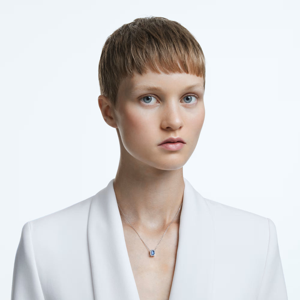 Helma Rectangular Necklace