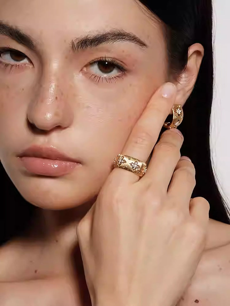 Herlyne 14K Gold Four Leaf Clover Ring