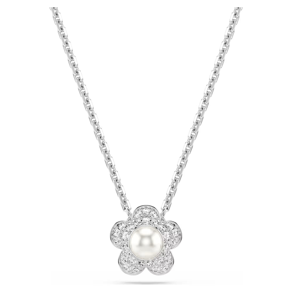 Hyacinthe White Floral Pearl Necklace