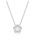 Hyacinthe White Floral Pearl Necklace