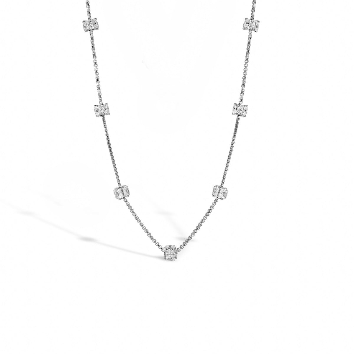 Jacqueline White Round Sweater Necklace