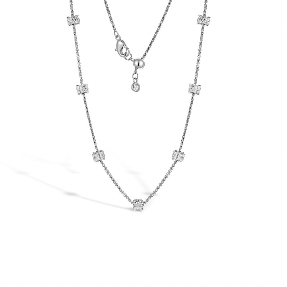 Jacqueline White Round Sweater Necklace