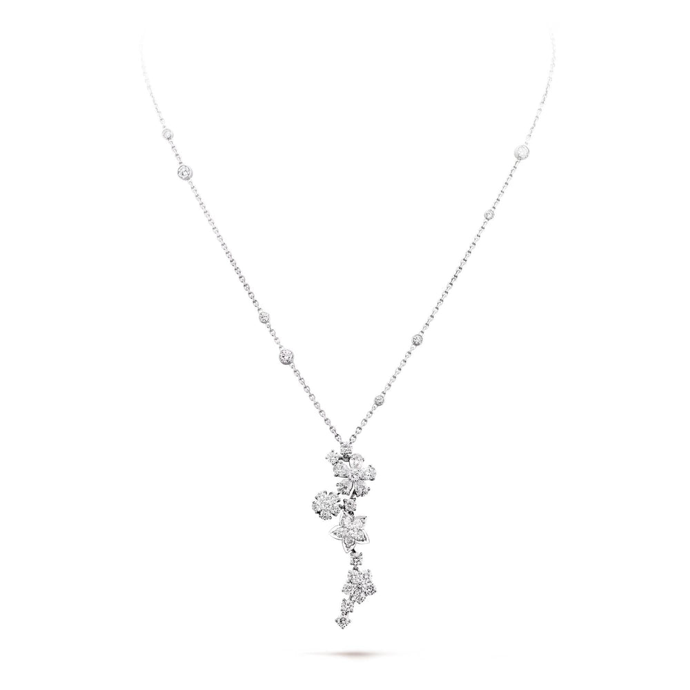 Jeanne Blooming White Floral Necklace